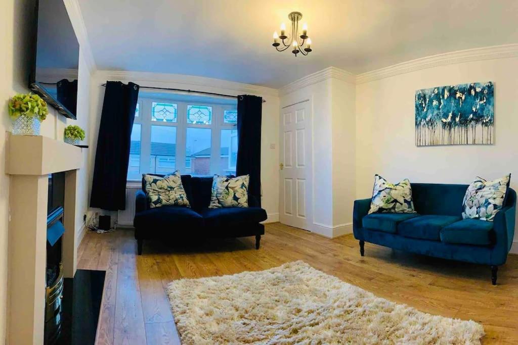 Homely Detached 3 Bedroom House Near Sheffield Rotherham Esterno foto