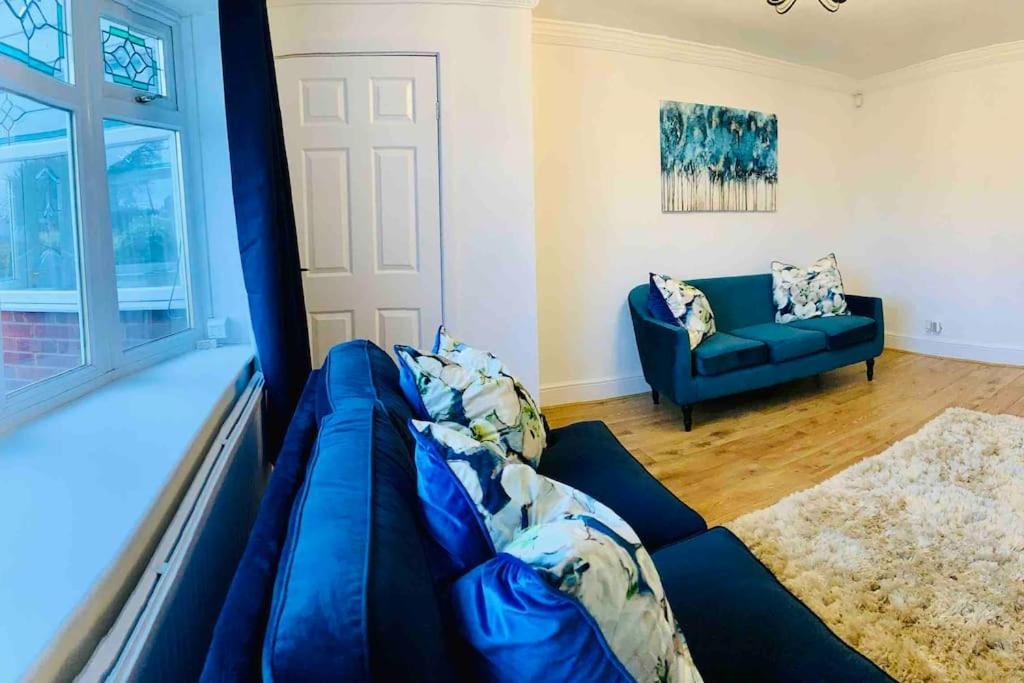 Homely Detached 3 Bedroom House Near Sheffield Rotherham Esterno foto